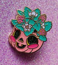 Cargar imagen en el visor de la galería, Jack-o-planter Enamel Pin