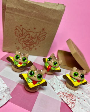 Burger Bat Worry Wart