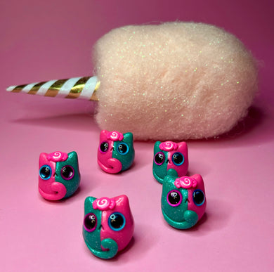 Cotton Candy Kitty Worry Wart