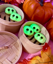 Carica l'immagine nel visualizzatore di Gallery, Glow Dumpling Worry Wart