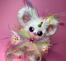 Carica l'immagine nel visualizzatore di Gallery, Prism Art Doll